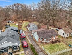 Pre-foreclosure in  Vinewood St Romulus, MI 48174