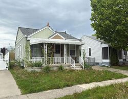 Pre-foreclosure in  20th St Wyandotte, MI 48192