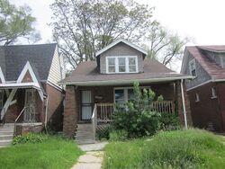 Pre-foreclosure in  Manor St Detroit, MI 48238
