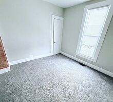 Pre-foreclosure in  Riverside Ave Cleveland, OH 44109