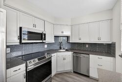 Pre-foreclosure in  Lakeshore Dr  North Palm Beach, FL 33408