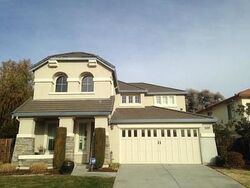 Pre-foreclosure in  Sarazen Ln Patterson, CA 95363