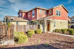 Pre-foreclosure in  VINTNER CIR Patterson, CA 95363