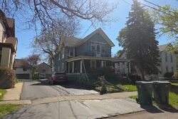 Pre-foreclosure in  Vandervoort St North Tonawanda, NY 14120