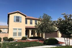Pre-foreclosure in  Brianhead Dr Corona, CA 92880