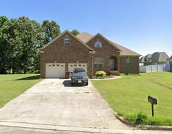  Spring Lake Dr, Athens AL