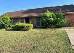 Pre-foreclosure in  Rosedon Dr Montgomery, AL 36116