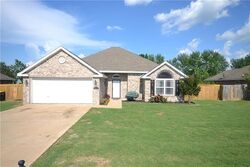 Pre-foreclosure in  Meadowbrook Dr Elkins, AR 72727