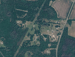Pre-foreclosure in  Riley Dr Marianna, FL 32448