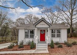 Pre-foreclosure in  W NEW ST Winder, GA 30680