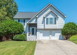 Pre-foreclosure in  Kaleigh Ct Ne Cartersville, GA 30121