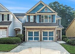 Pre-foreclosure in  Brownstone Dr Marietta, GA 30008