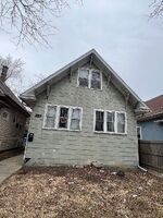 Pre-foreclosure in  N Lockwood Ave Chicago, IL 60651