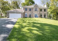 Pre-foreclosure in  Sanctuary Pl Rockton, IL 61072