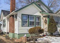 Pre-foreclosure in  S 4th St Rockford, IL 61104