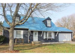 Pre-foreclosure in  N Mcclellan Ave Decatur, IL 62526