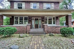 Pre-foreclosure in  SAINT LOUIS ST Edwardsville, IL 62025