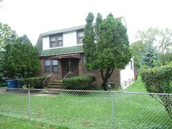 Pre-foreclosure in  W 73rd St Bridgeview, IL 60455