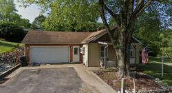 Pre-foreclosure in  Arras Dr East Carondelet, IL 62240