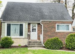 Pre-foreclosure in  Forest Ave Calumet City, IL 60409