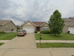  Foxglove Dr, Waterloo IL