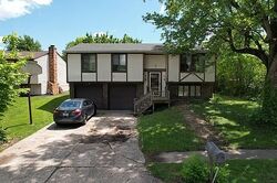 Pre-foreclosure in  Lunsford Cir Indianapolis, IN 46237