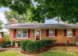 Pre-foreclosure in  Reeds Ln Jeffersonville, IN 47130