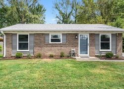 Pre-foreclosure in  Washington Way Jeffersonville, IN 47130