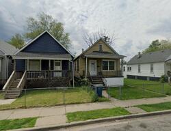 Pre-foreclosure in  Murray St Hammond, IN 46320