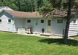 Pre-foreclosure in  E Manor St Muncie, IN 47303