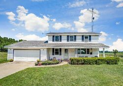 Pre-foreclosure in  State Road 4 Goshen, IN 46528