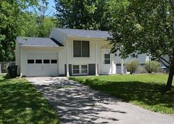 Pre-foreclosure in  Boxwood Ln Ne Cedar Rapids, IA 52402