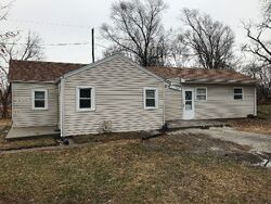 Pre-foreclosure in  Walker St Carter Lake, IA 51510