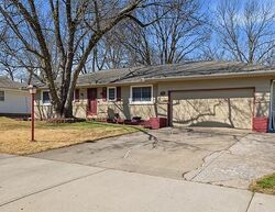 Pre-foreclosure in  S Sunset Dr Olathe, KS 66061
