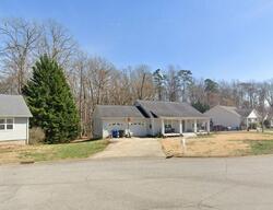Pre-foreclosure in  Willa Place Ct Kernersville, NC 27284