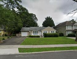 Pre-foreclosure in  Bayview Dr Absecon, NJ 08201