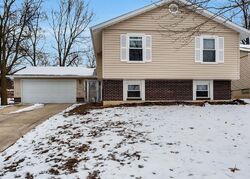 Pre-foreclosure in  Greenridge Ln Saint Peters, MO 63376