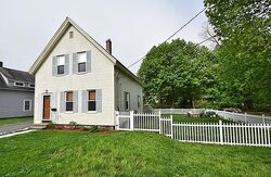 Pre-foreclosure in  Lovewell St Gardner, MA 01440