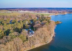 Pre-foreclosure in  Wye Moor Ct Queenstown, MD 21658
