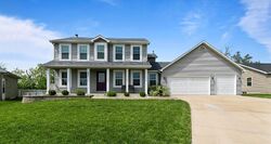 Pre-foreclosure in  Aspen Creek Dr Wentzville, MO 63385
