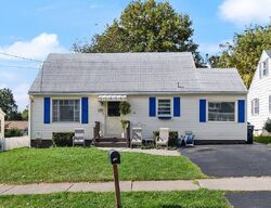 Pre-foreclosure in  Knapp Ave Rochester, NY 14609