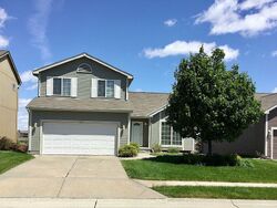 Pre-foreclosure in  S 191st Ter Omaha, NE 68135