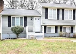 Pre-foreclosure in  Winchelsea Dr Charlotte, NC 28212