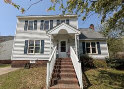 Pre-foreclosure in  Bellingham Cir Raleigh, NC 27615