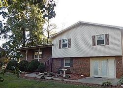 Pre-foreclosure in  Fox Meadow Rd Trinity, NC 27370