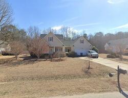 Pre-foreclosure in  Pinecroft Dr Dunn, NC 28334