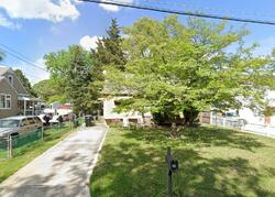 Pre-foreclosure in  Garden Ave Blackwood, NJ 08012