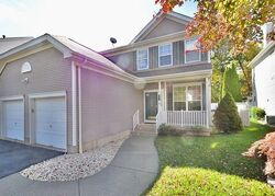Pre-foreclosure in  N Glen Cir Oak Ridge, NJ 07438