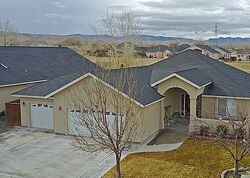  Divot Dr, Fernley NV
