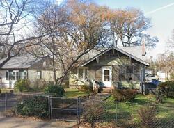 Pre-foreclosure in  Rush Ave Charlotte, NC 28208